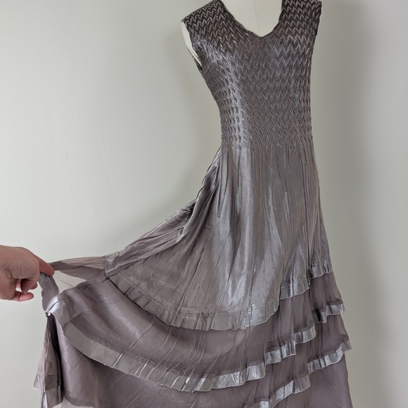 Komarov Charmeuse Dress Luminous Oyster Smoke Ombre Tiered Satin Midi - Picture 2 of 11